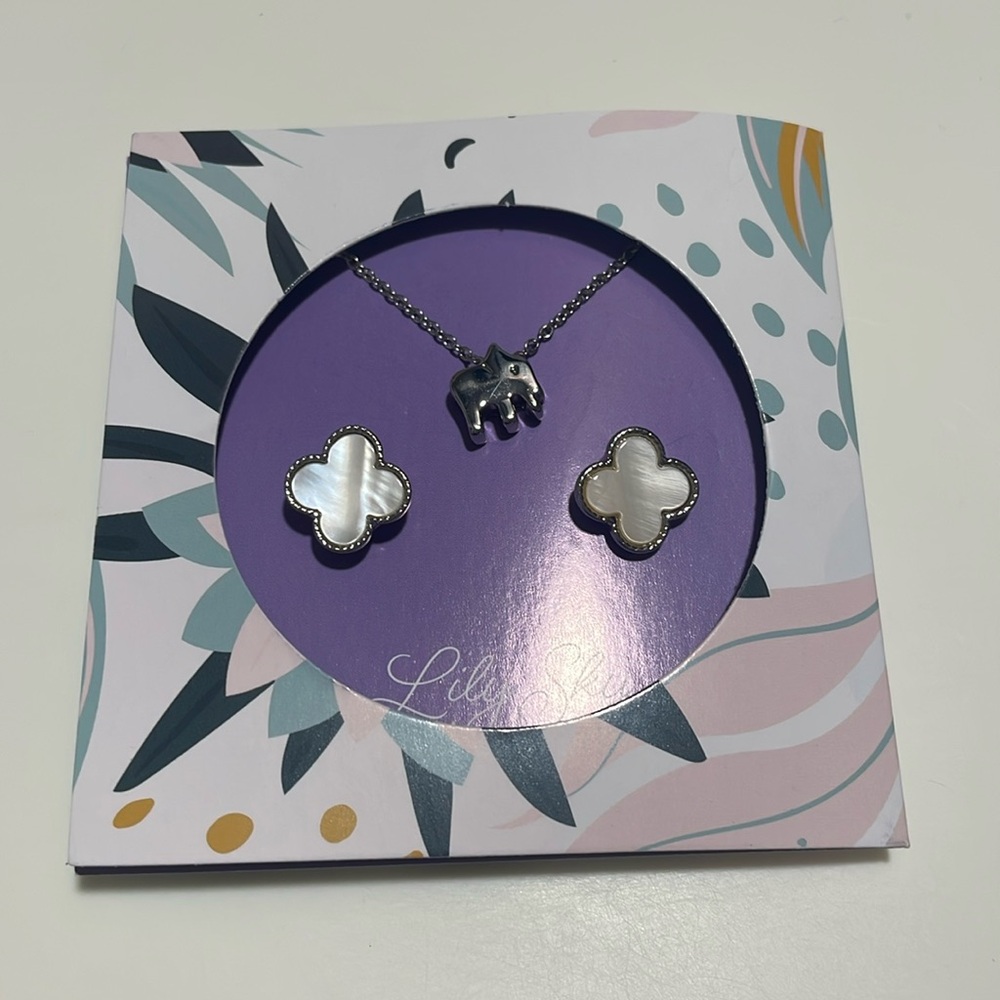 New elephant necklace and shell earrings